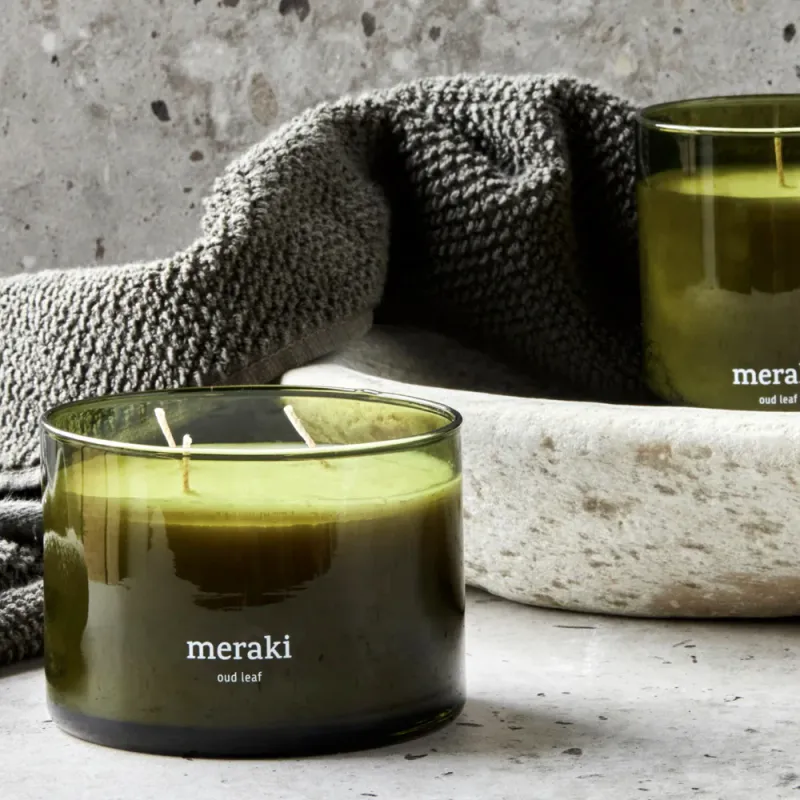 Meraki Scented candle Oud leaf - Green 340g